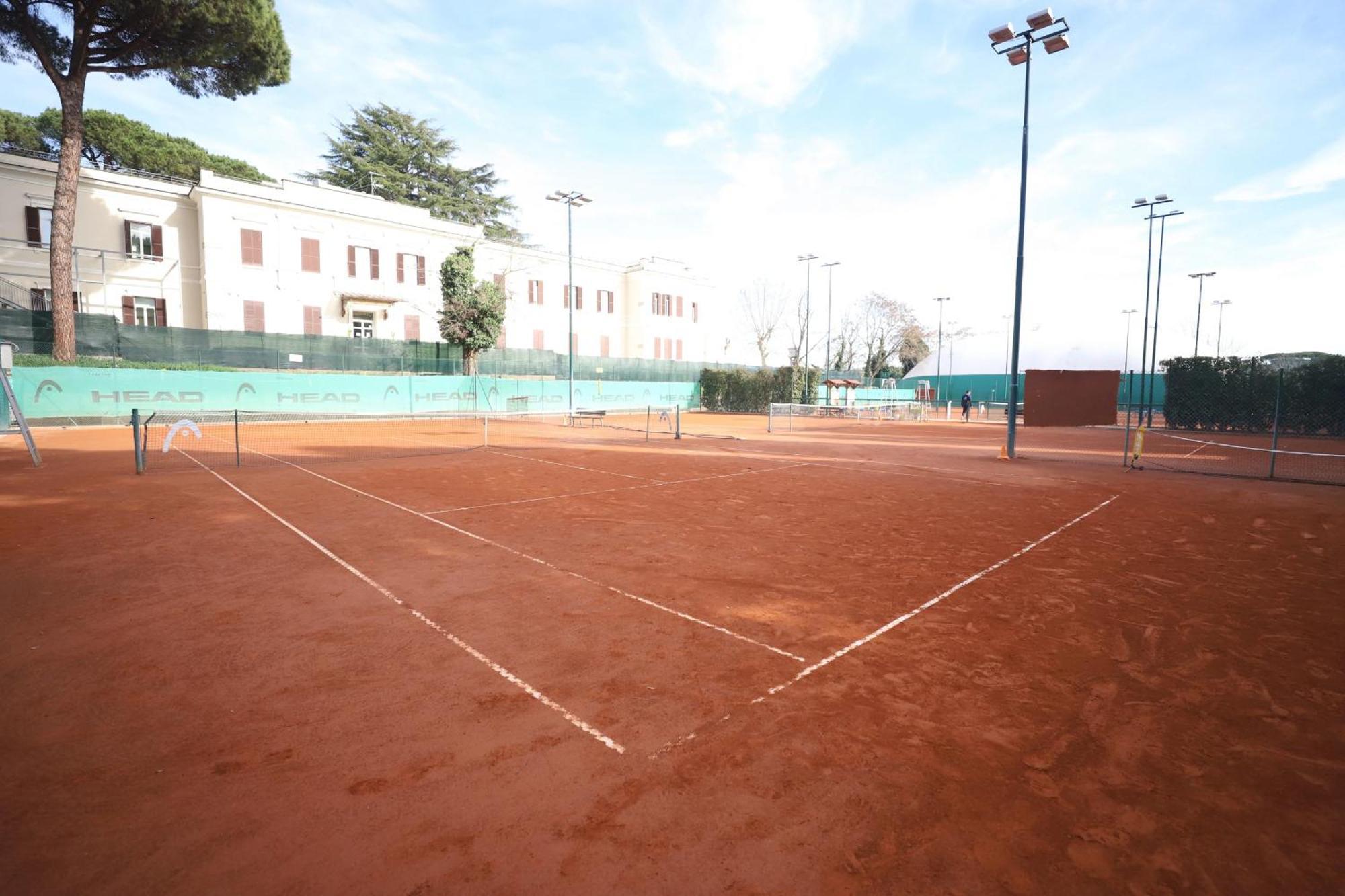 Lh Hotel Excel Roma Montemario, Rome